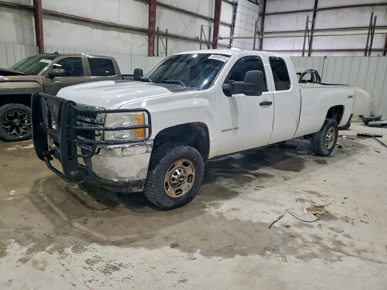 CHEVROLET SILVERADO 2011