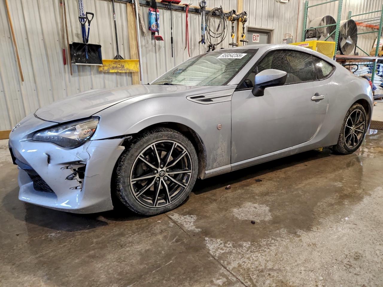 TOYOTA 86 BASE 2017