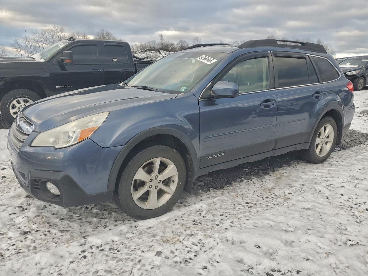 SUBARU OUTBACK 2014