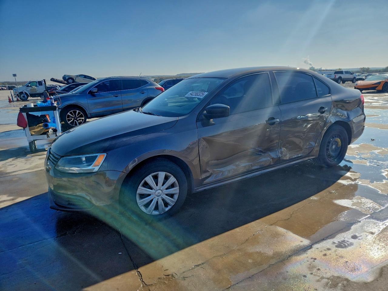 VOLKSWAGEN JETTA BASE 2013