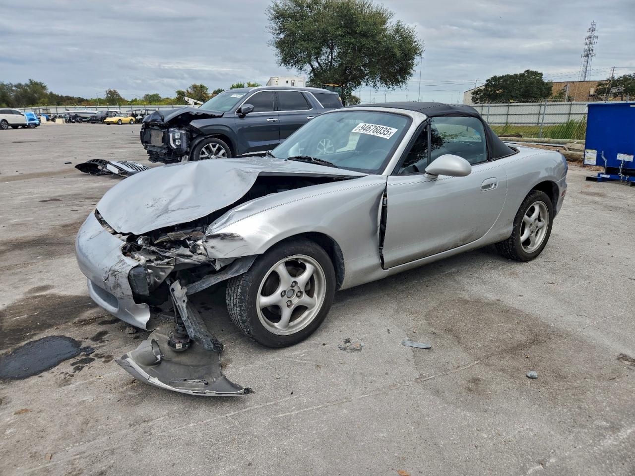 MAZDA MX-5 MIATA 2002
