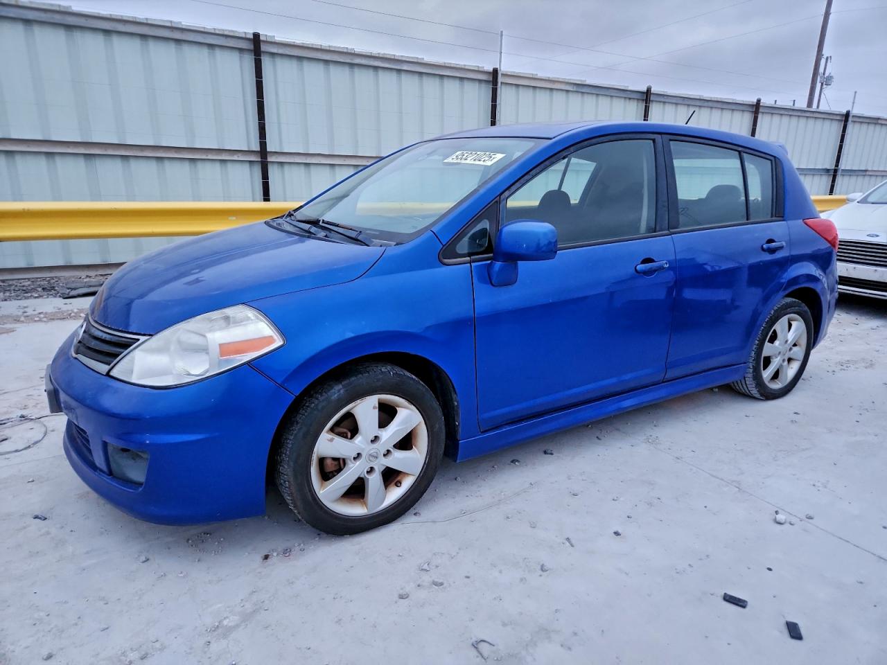 NISSAN VERSA 2010
