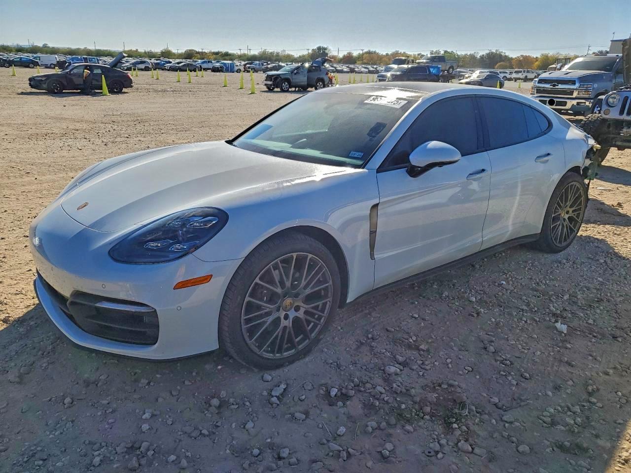 PORSCHE PANAMERA B 2022