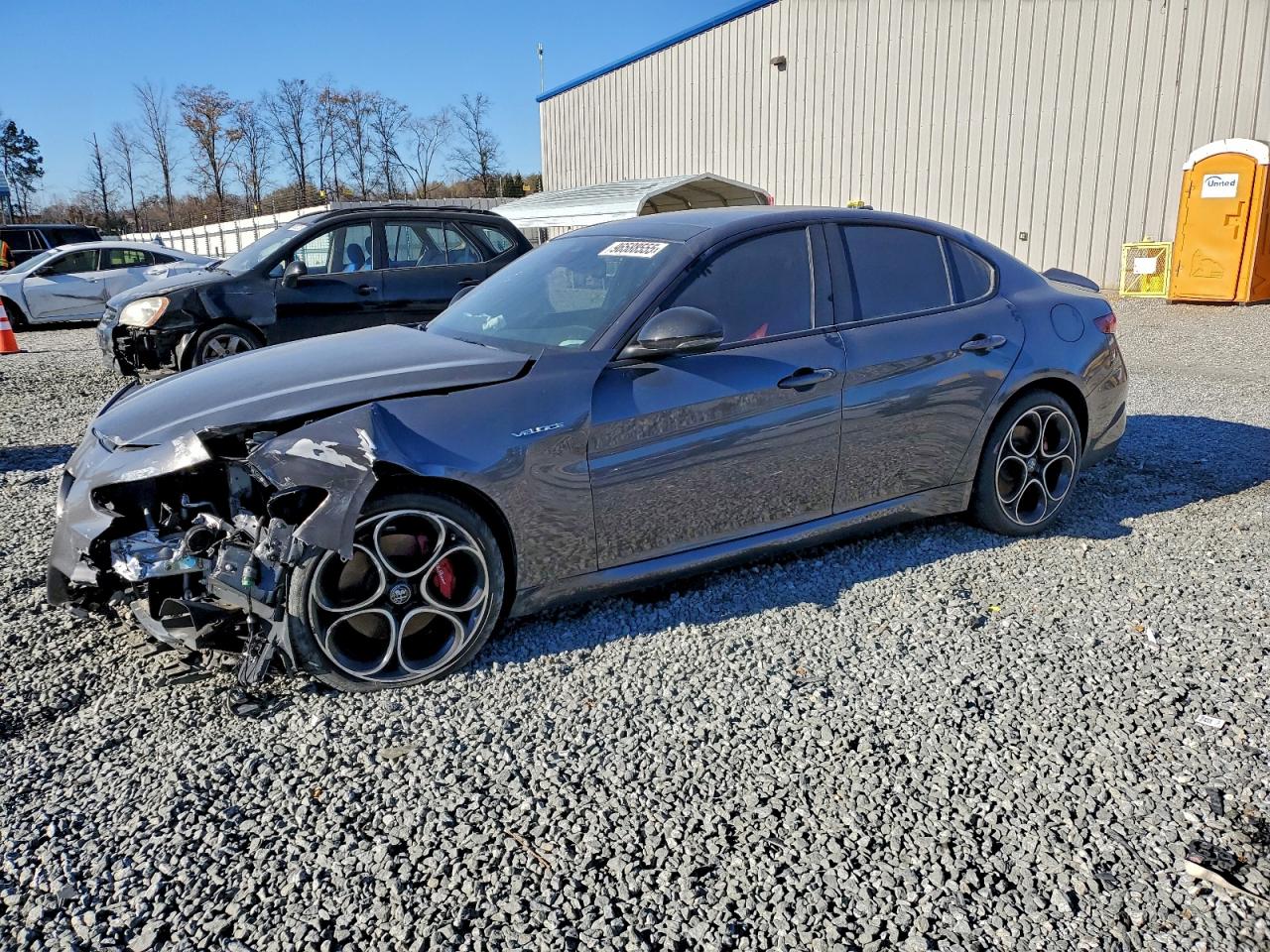ALFA ROMEO GIULIA TI 2023