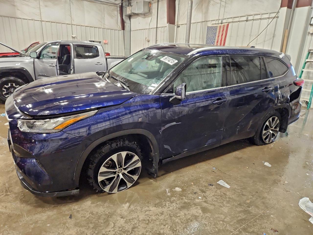 TOYOTA HIGHLANDER 2020
