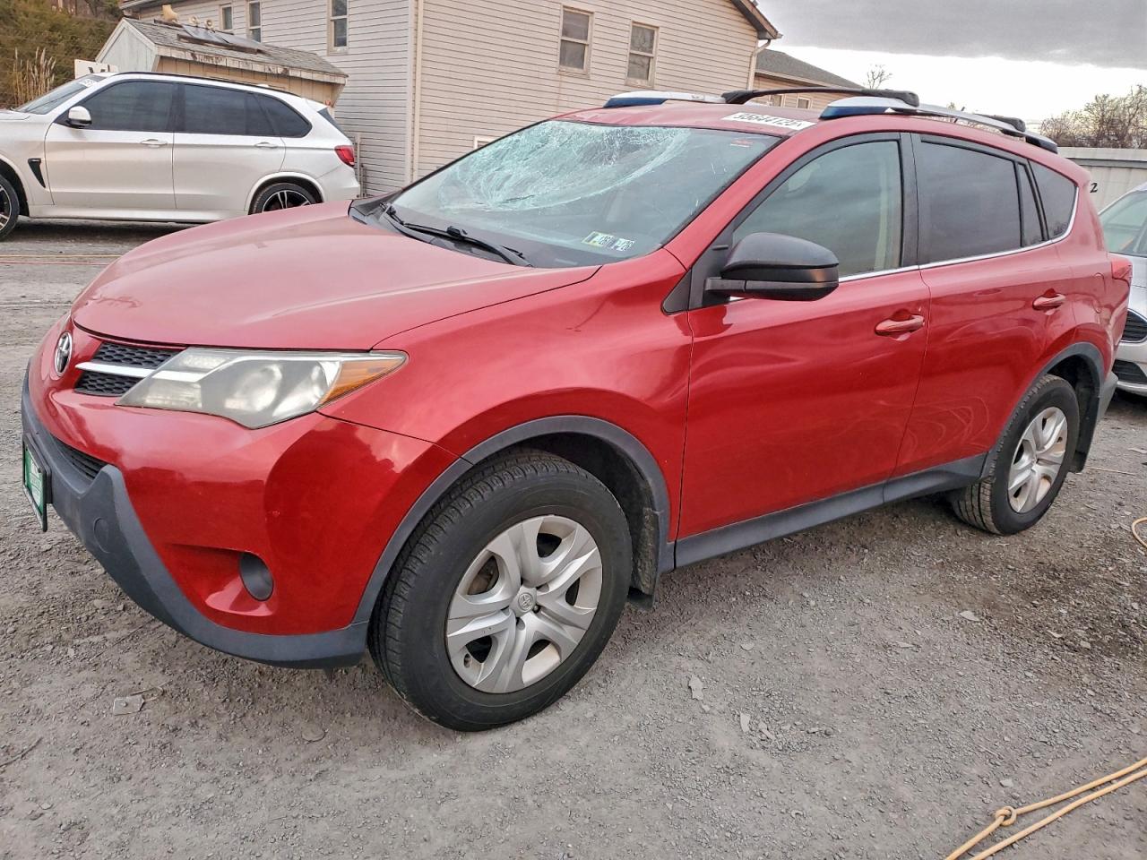 TOYOTA RAV4 LE 2014