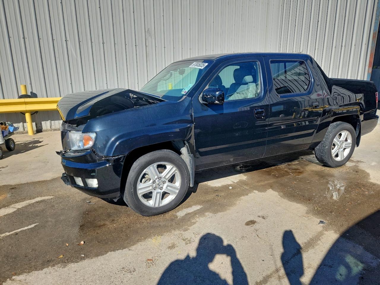 HONDA RIDGELINE 2011
