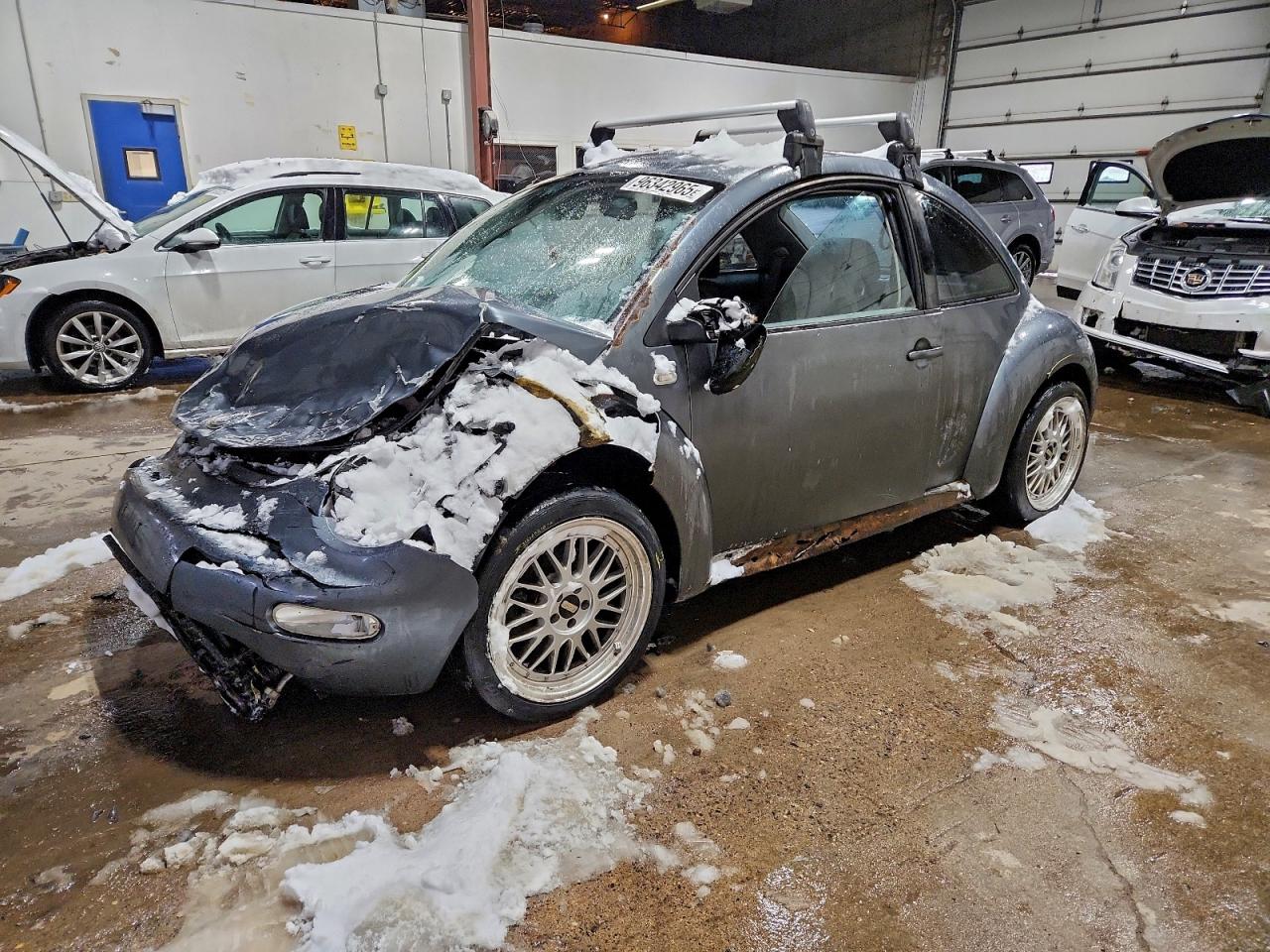 VOLKSWAGEN NEW BEETLE 2003