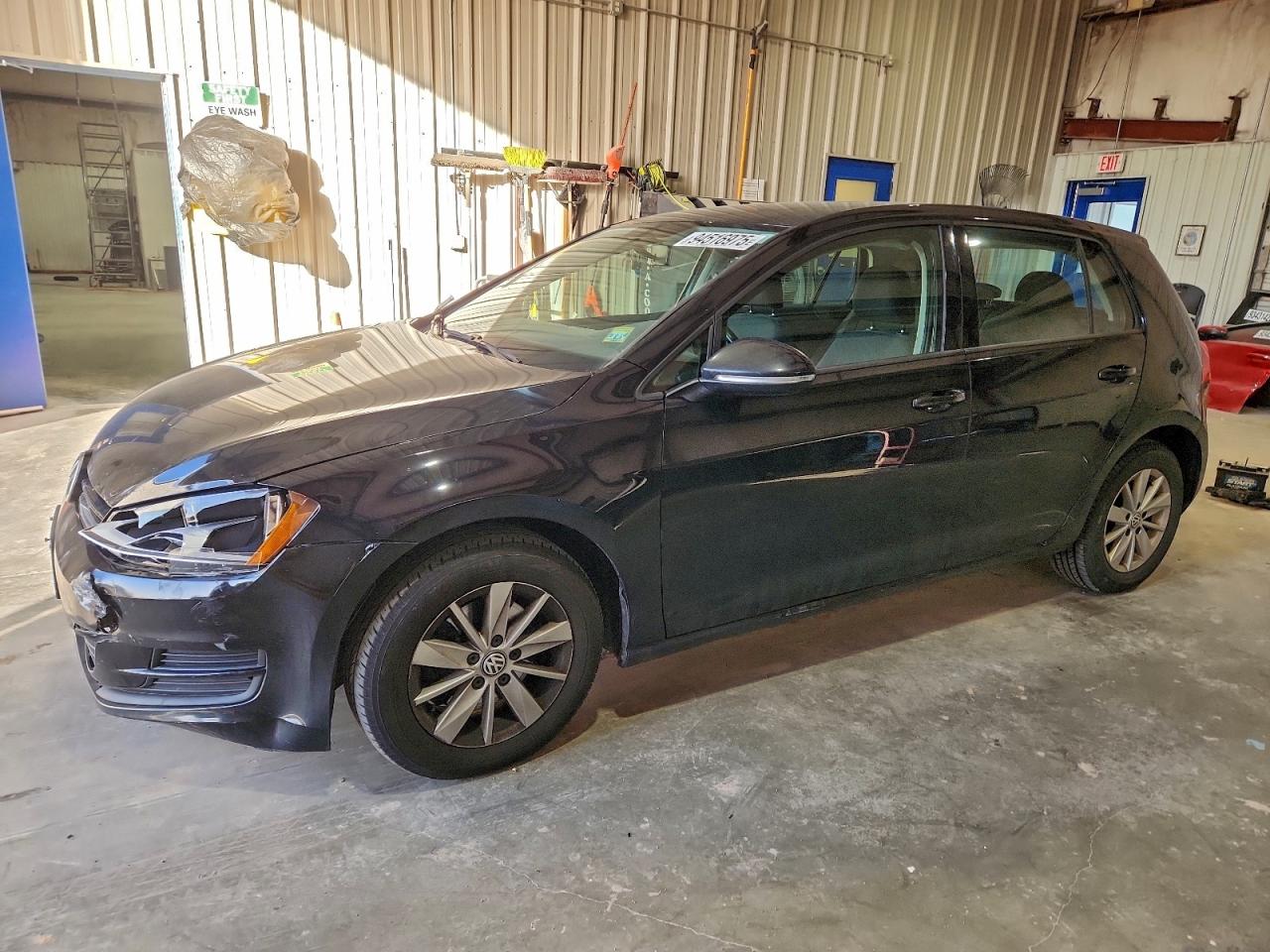 VOLKSWAGEN GOLF S 2017