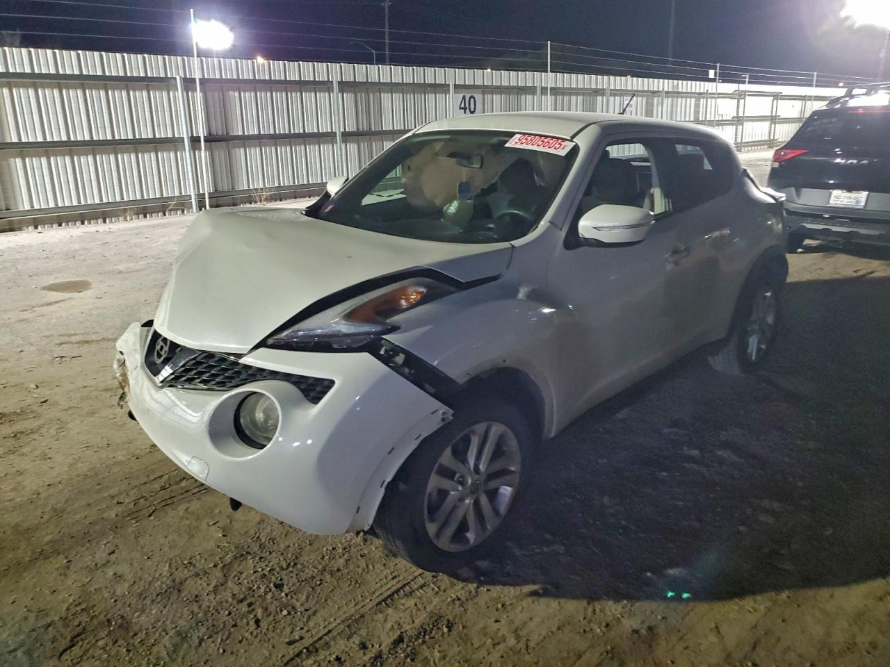 NISSAN JUKE S 2015