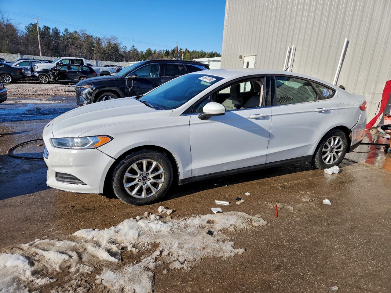 FORD FUSION S 2016
