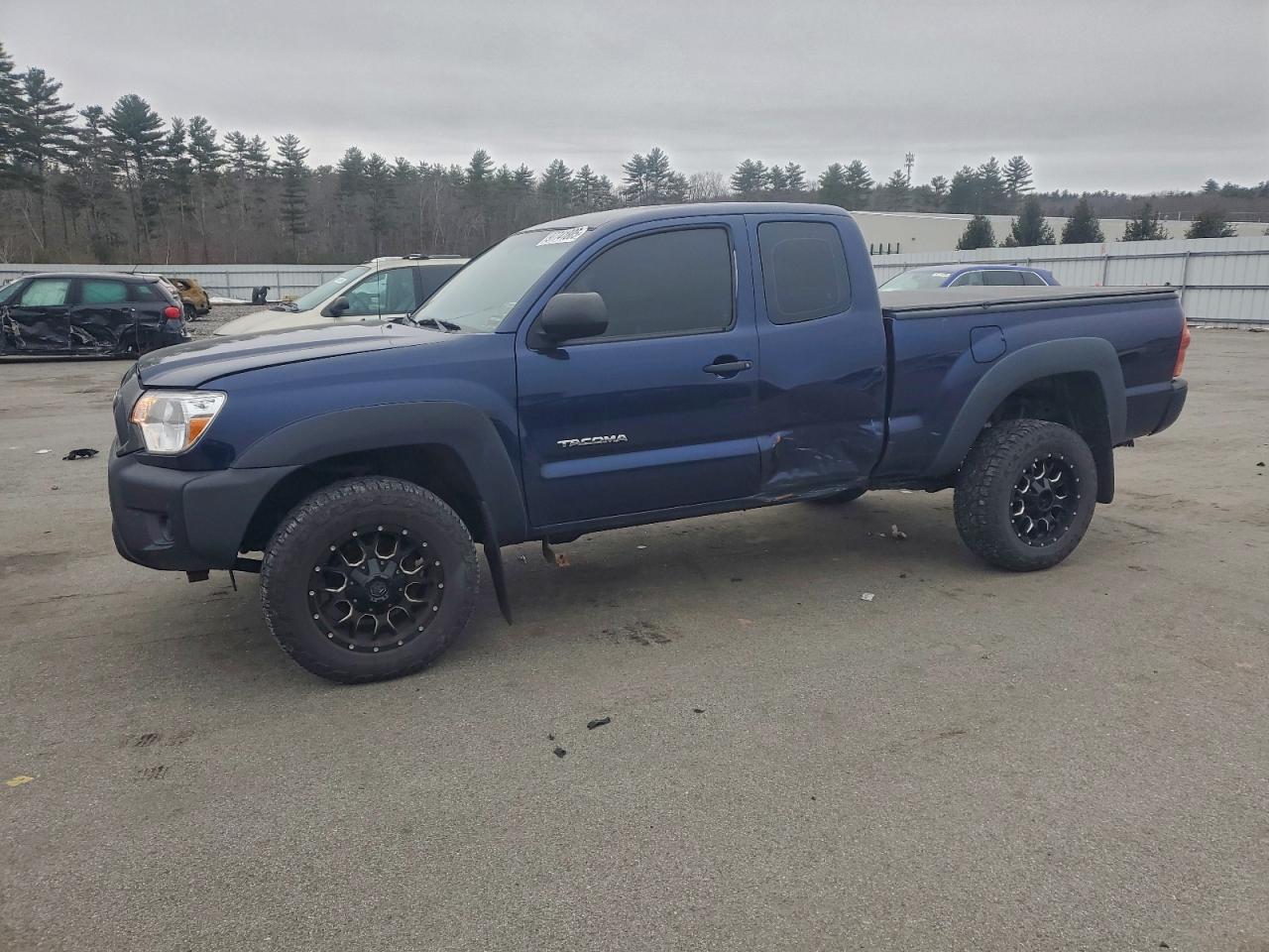 TOYOTA TACOMA ACC 2012