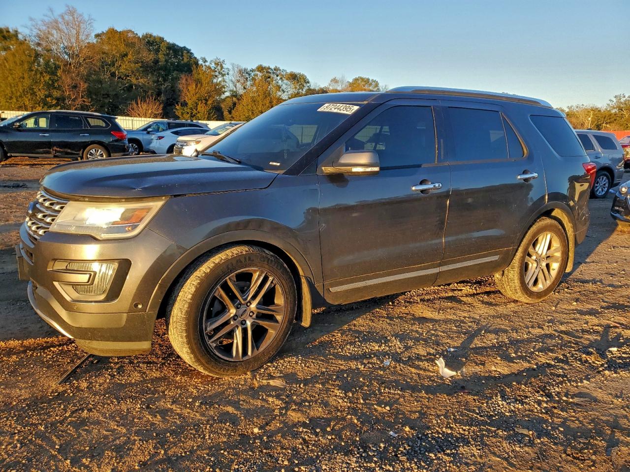 FORD EXPLORER 2016