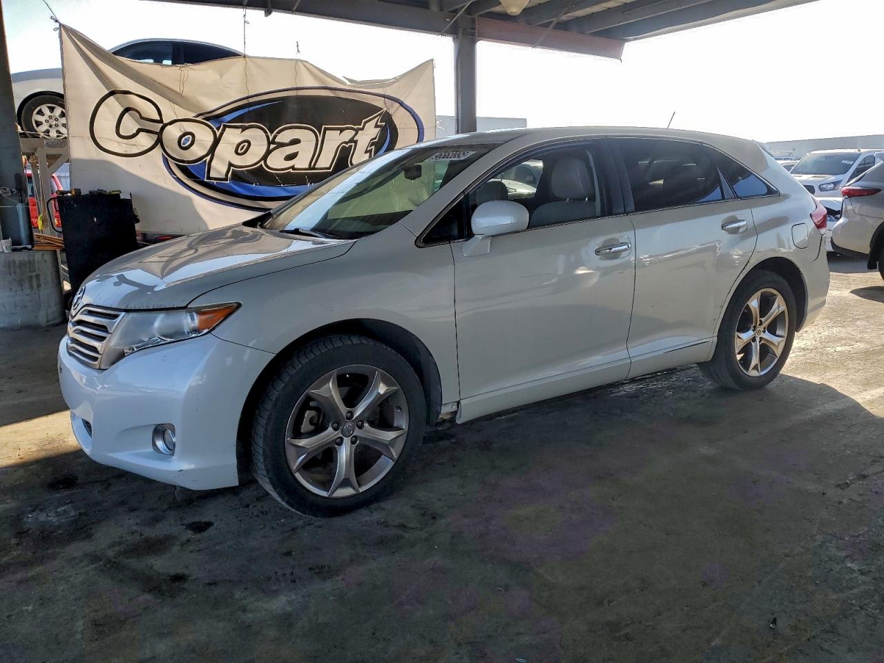 TOYOTA VENZA 2011