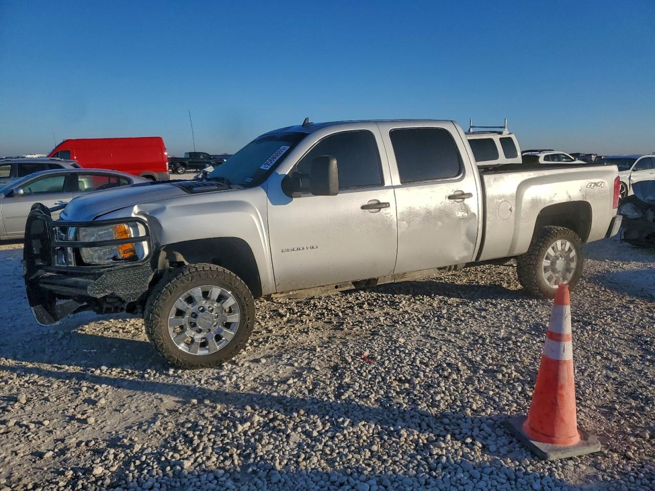 CHEVROLET SILVERADO 2011