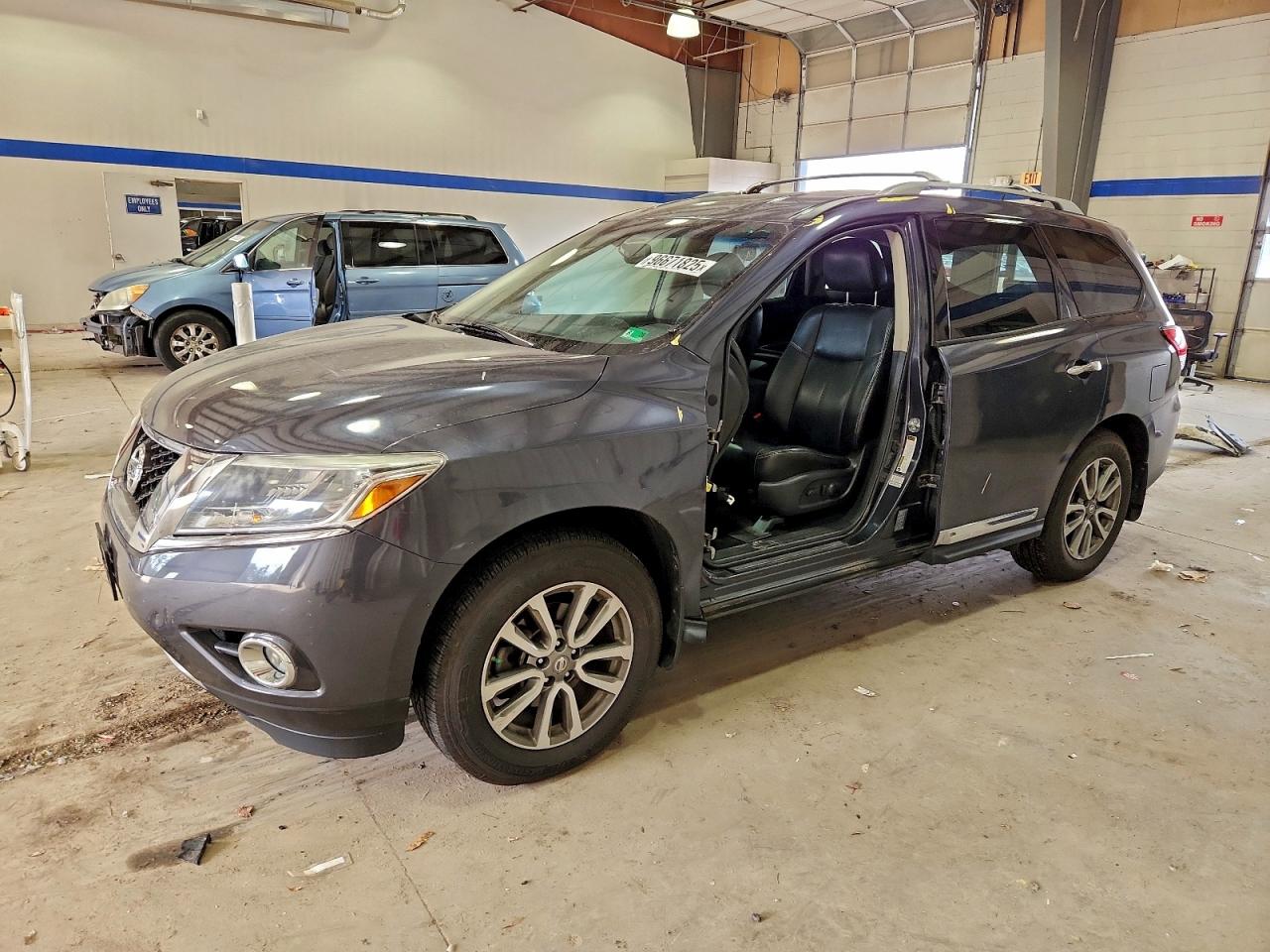 NISSAN PATHFINDER 2014