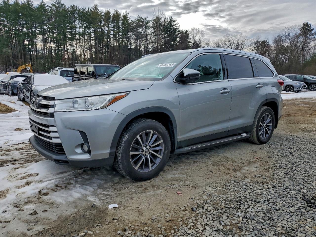 TOYOTA HIGHLANDER 2019