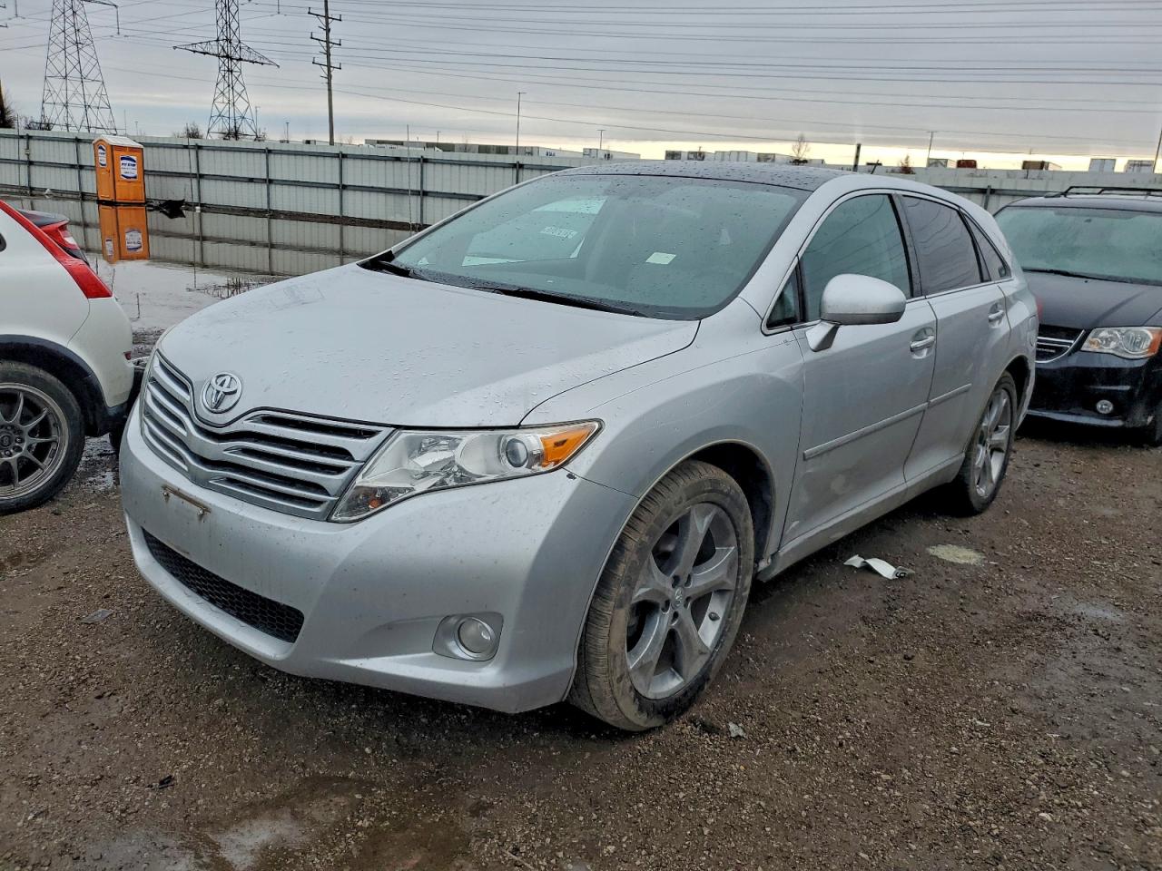 TOYOTA VENZA 2011
