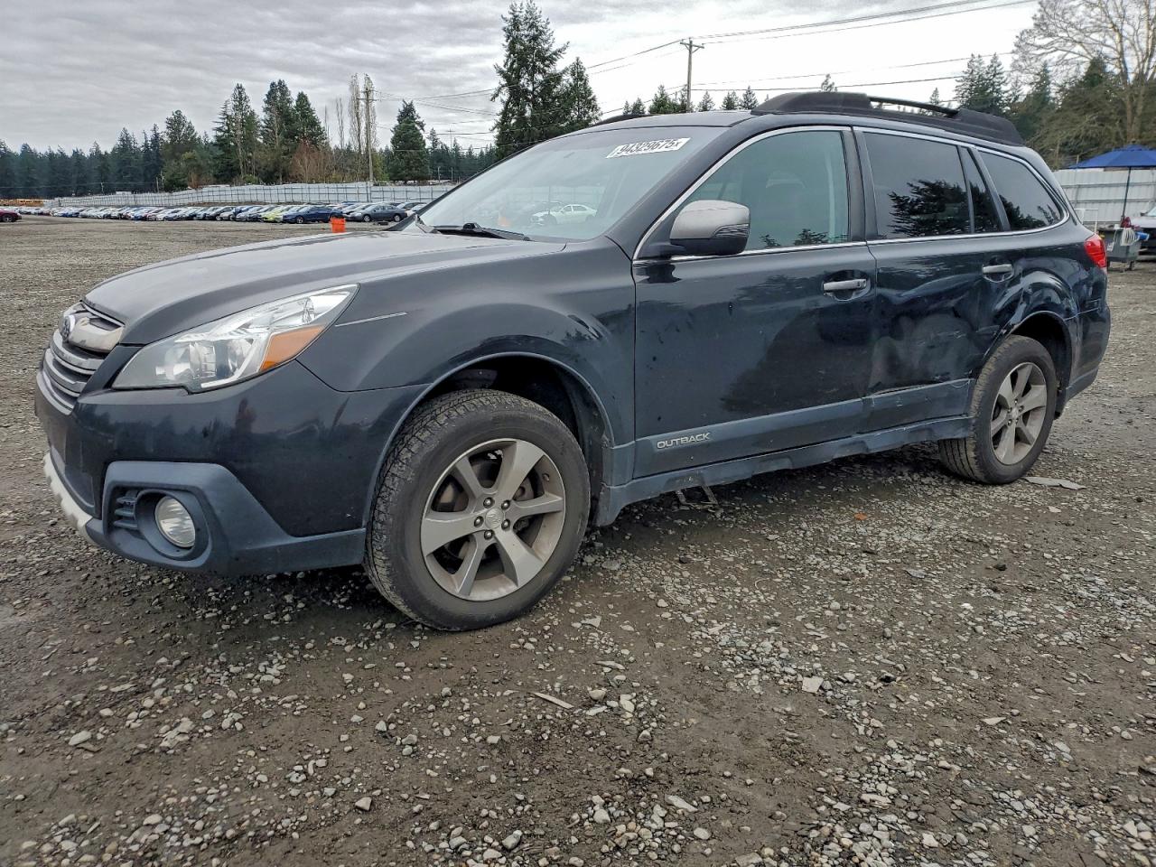 SUBARU OUTBACK 2. 2013