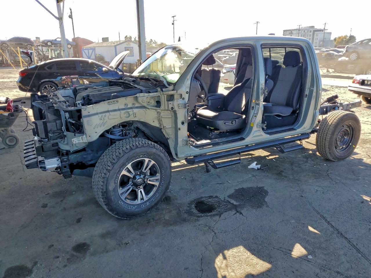 TOYOTA TACOMA DOU 2022