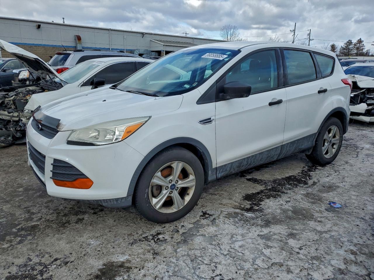 FORD ESCAPE S 2015