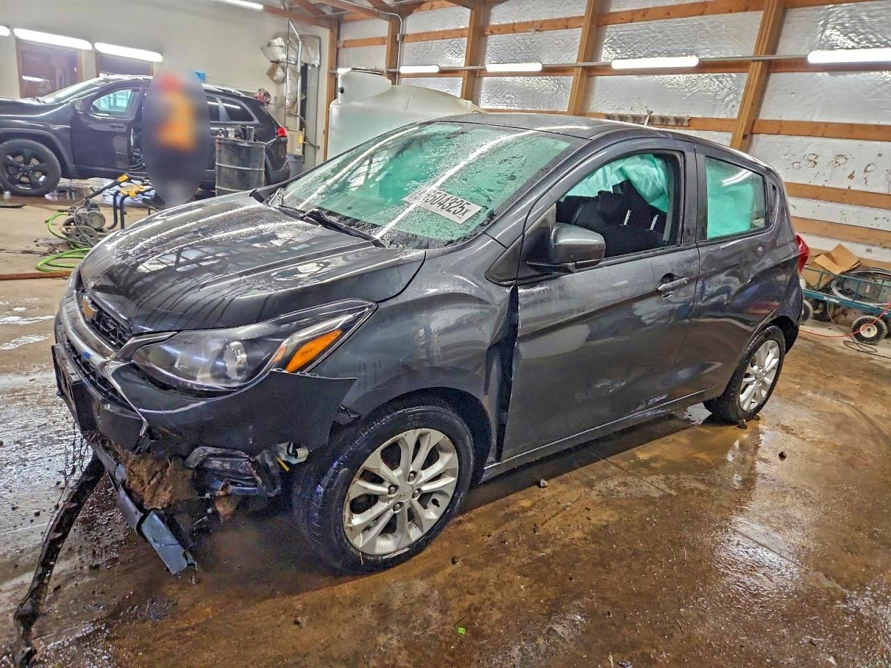 CHEVROLET SPARK 1LT 2021