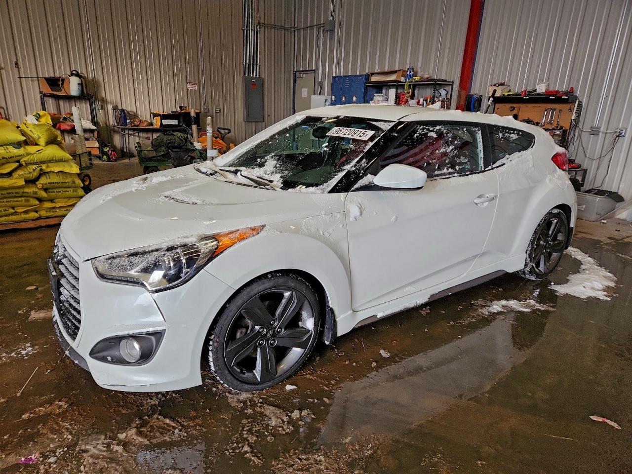 HYUNDAI VELOSTER T 2015