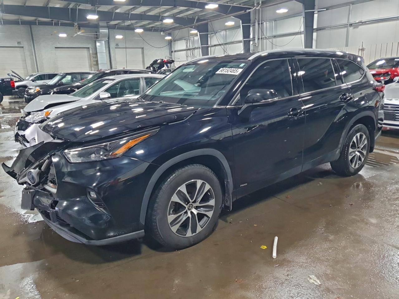 TOYOTA HIGHLANDER HYBRID 2022