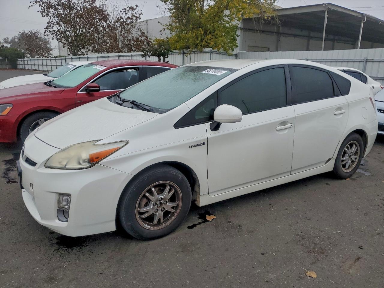 TOYOTA PRIUS 2011