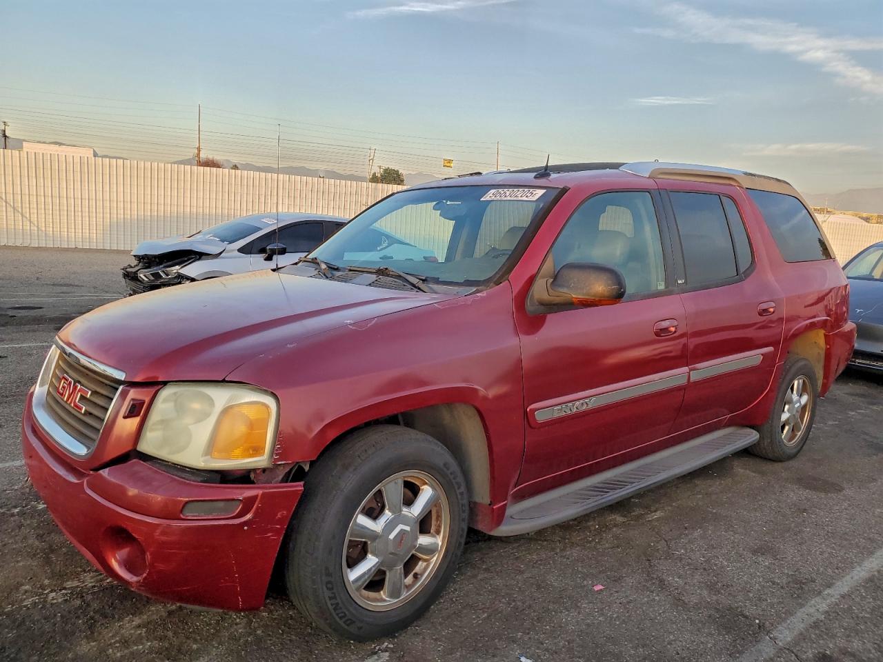 GMC ENVOY XUV 2004