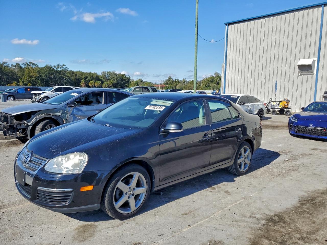 VOLKSWAGEN JETTA LIMI 2010