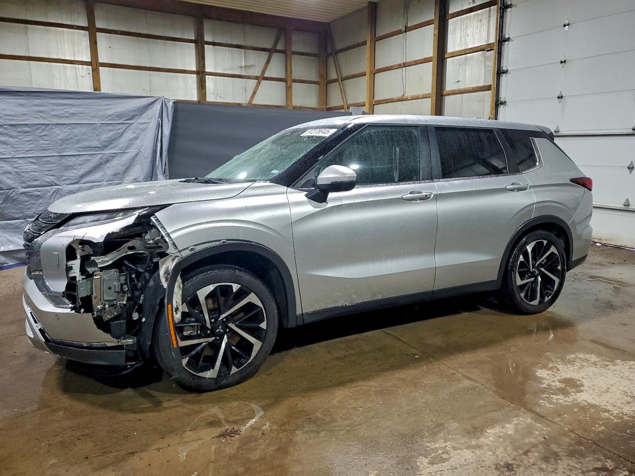 MITSUBISHI OUTLANDER 2024