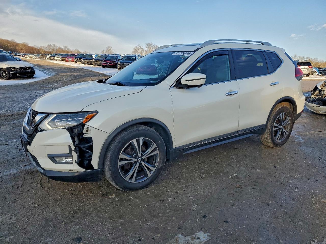 NISSAN ROGUE 2017