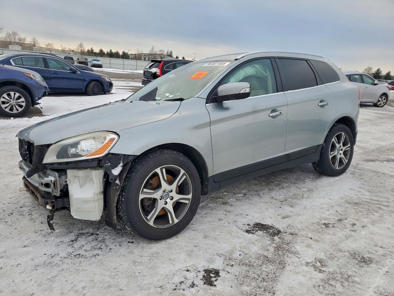 VOLVO XC60 T6 2013