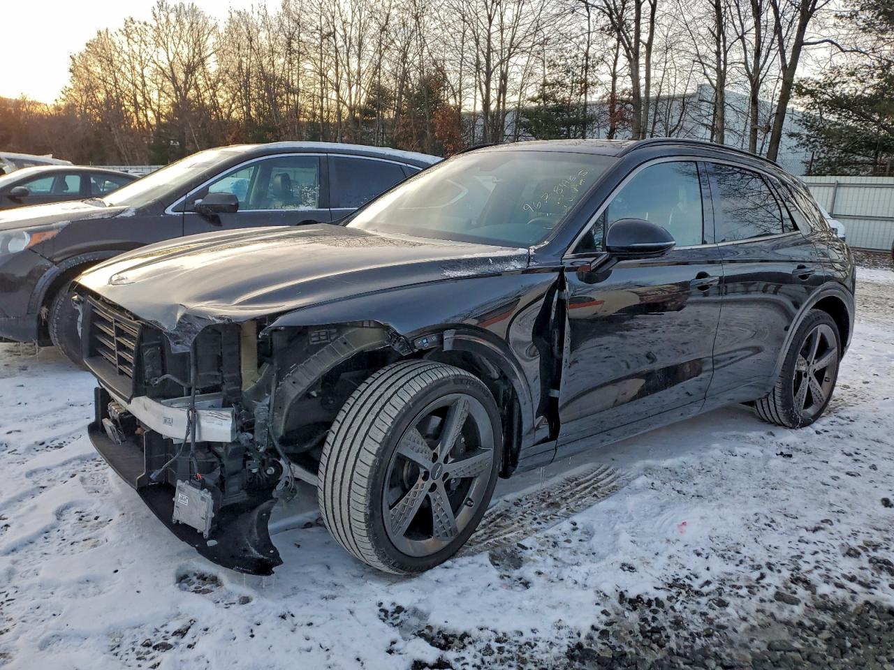 GENESIS GV70 2025