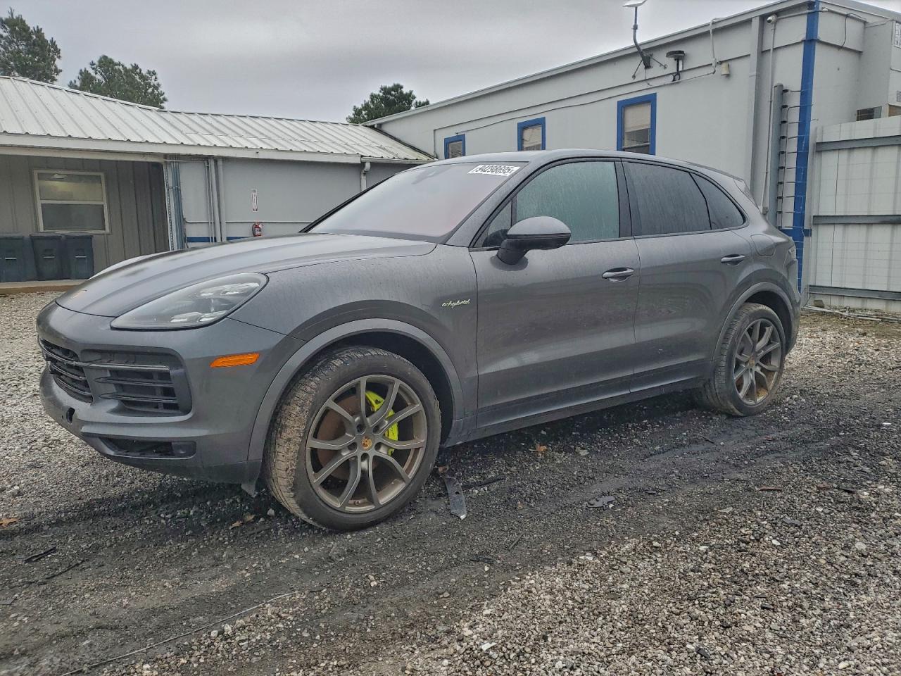 PORSCHE CAYENNE E- 2020