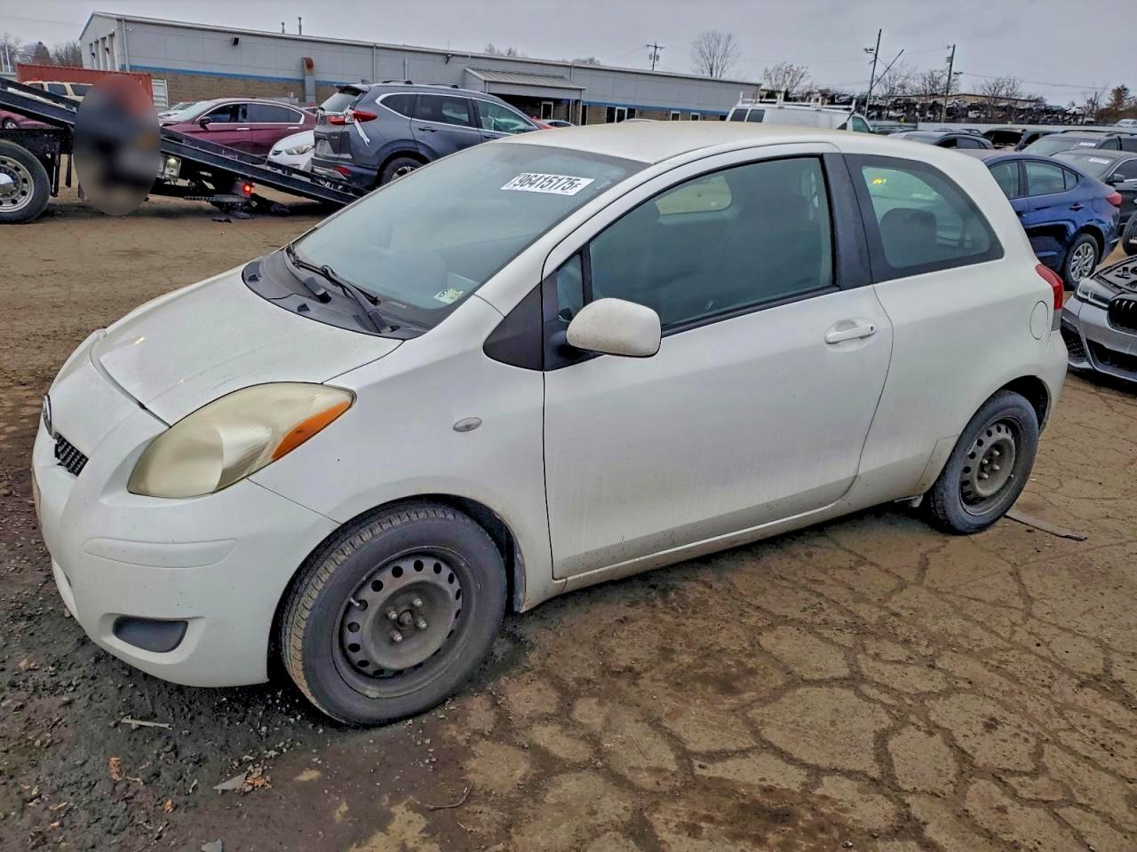 TOYOTA YARIS 2009