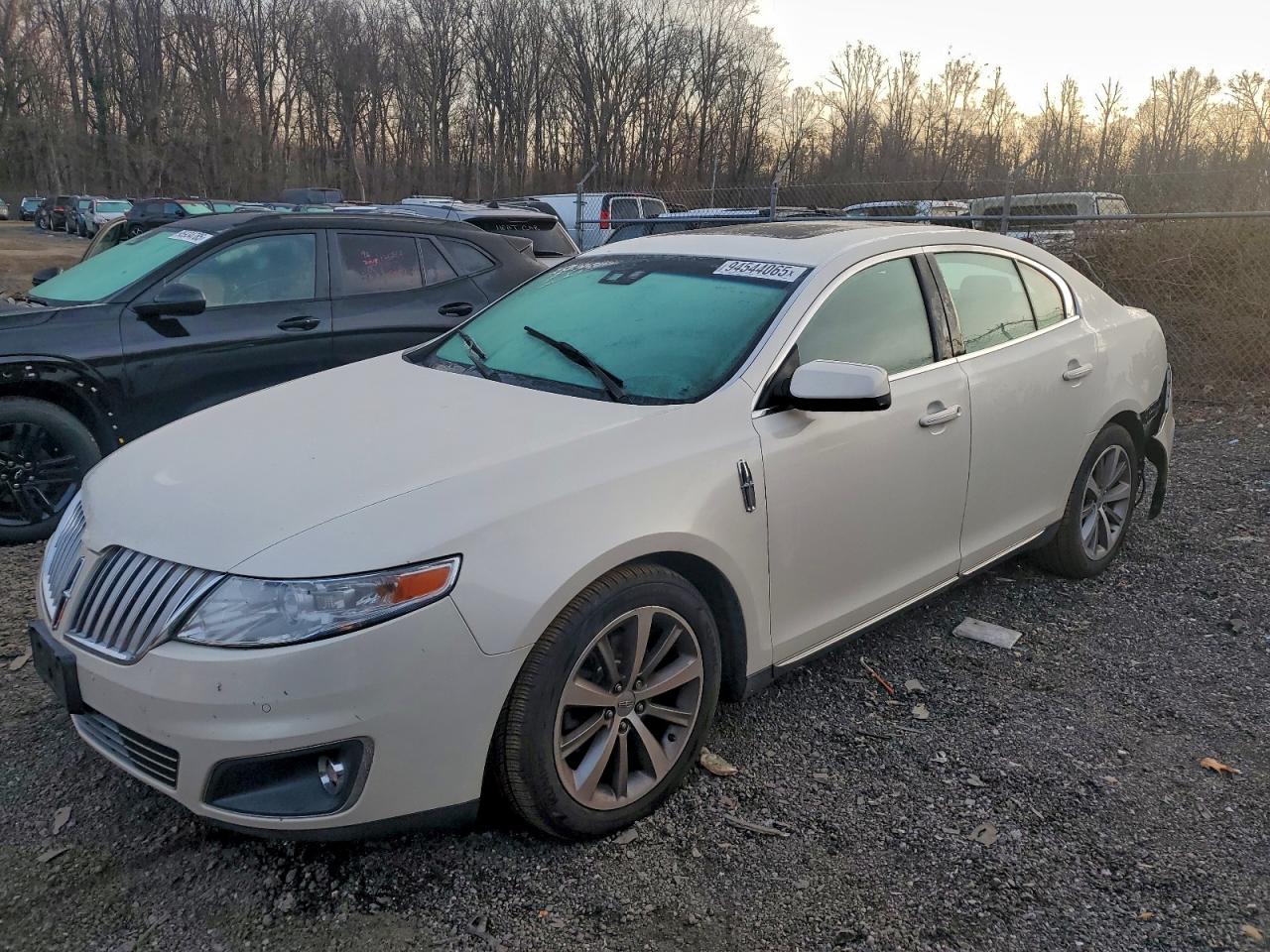 LINCOLN MKS 2009