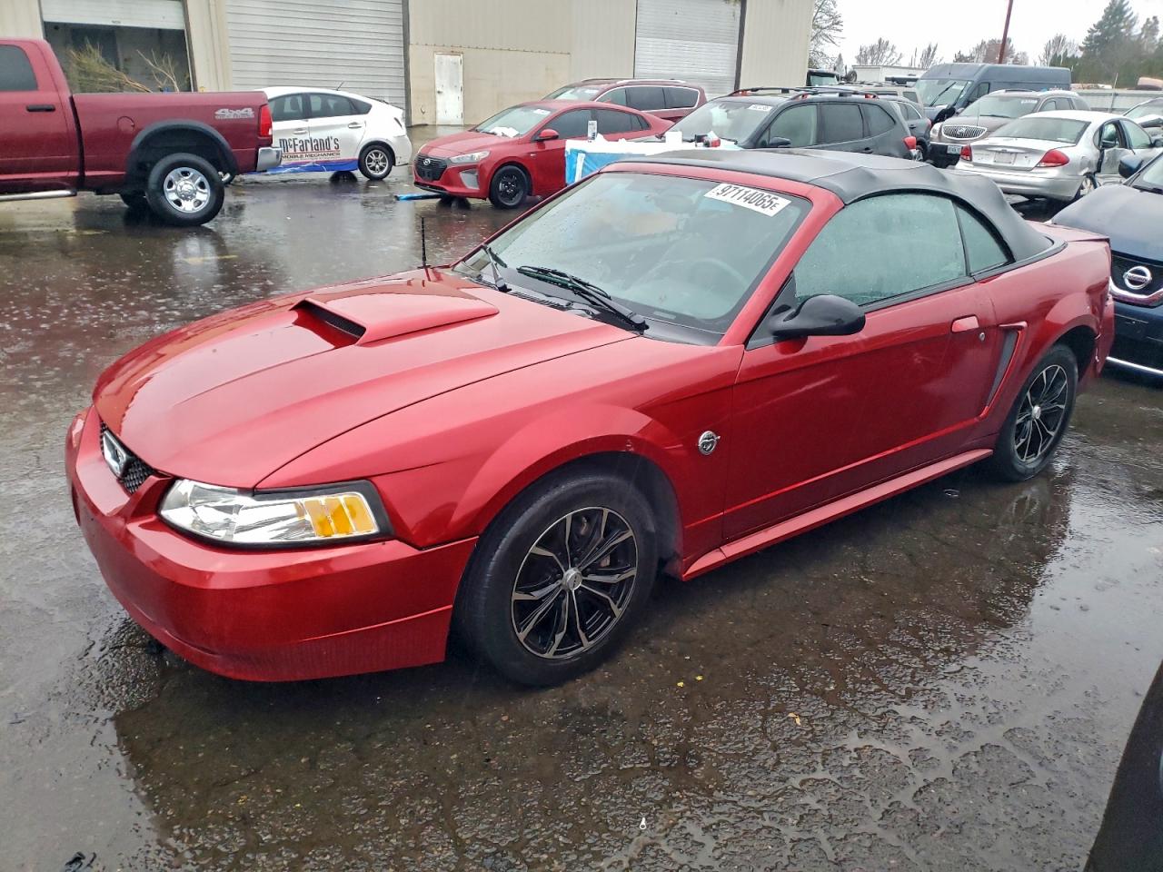 FORD MUSTANG 2004