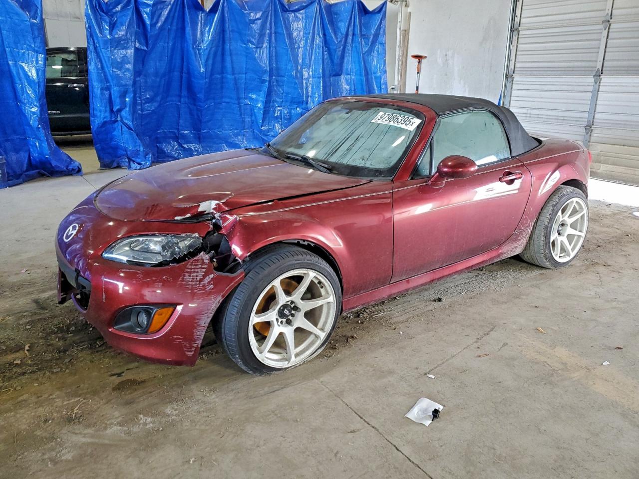 MAZDA MX-5 MIATA 2011
