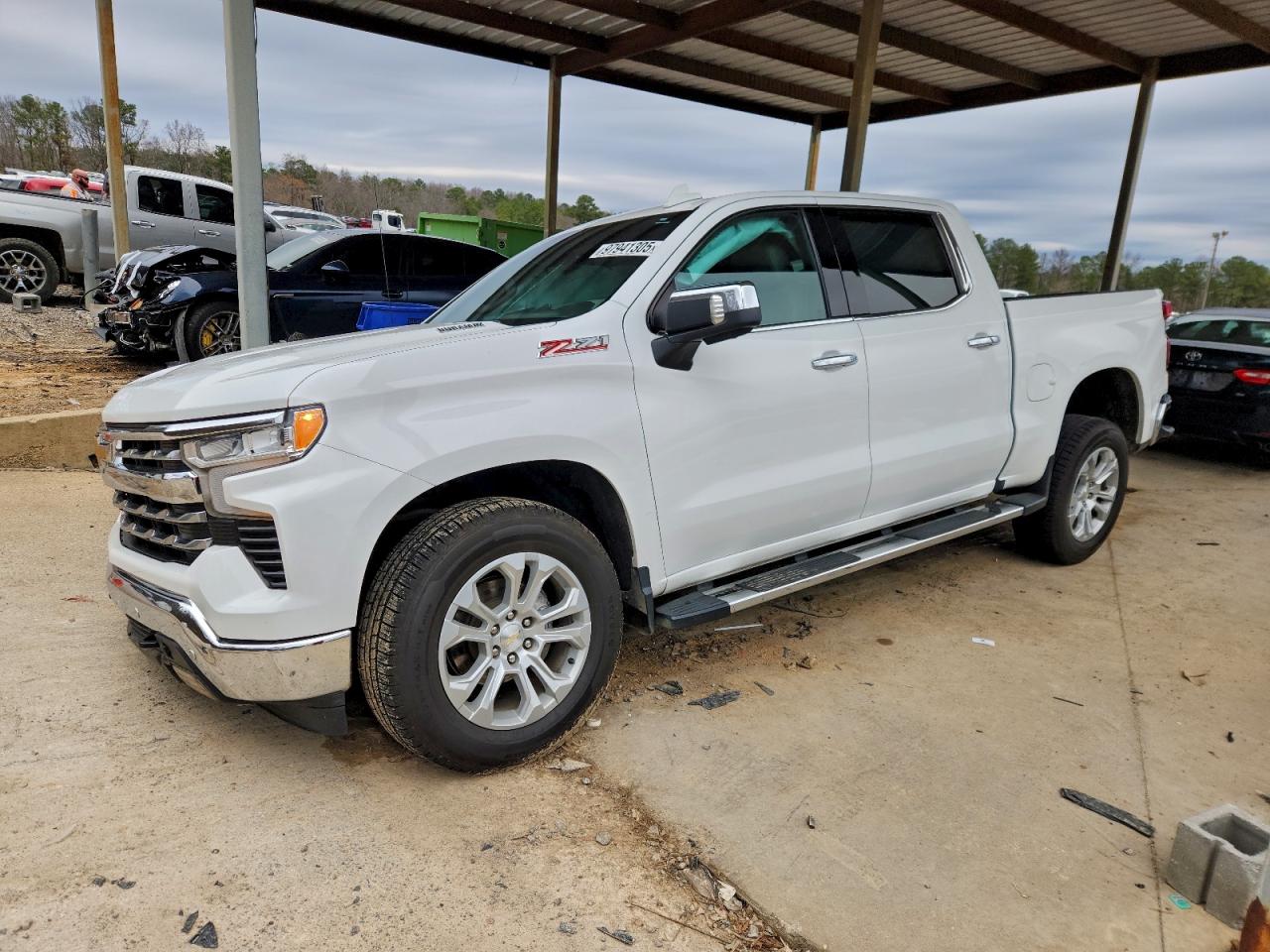 CHEVROLET SILVERADO 2023