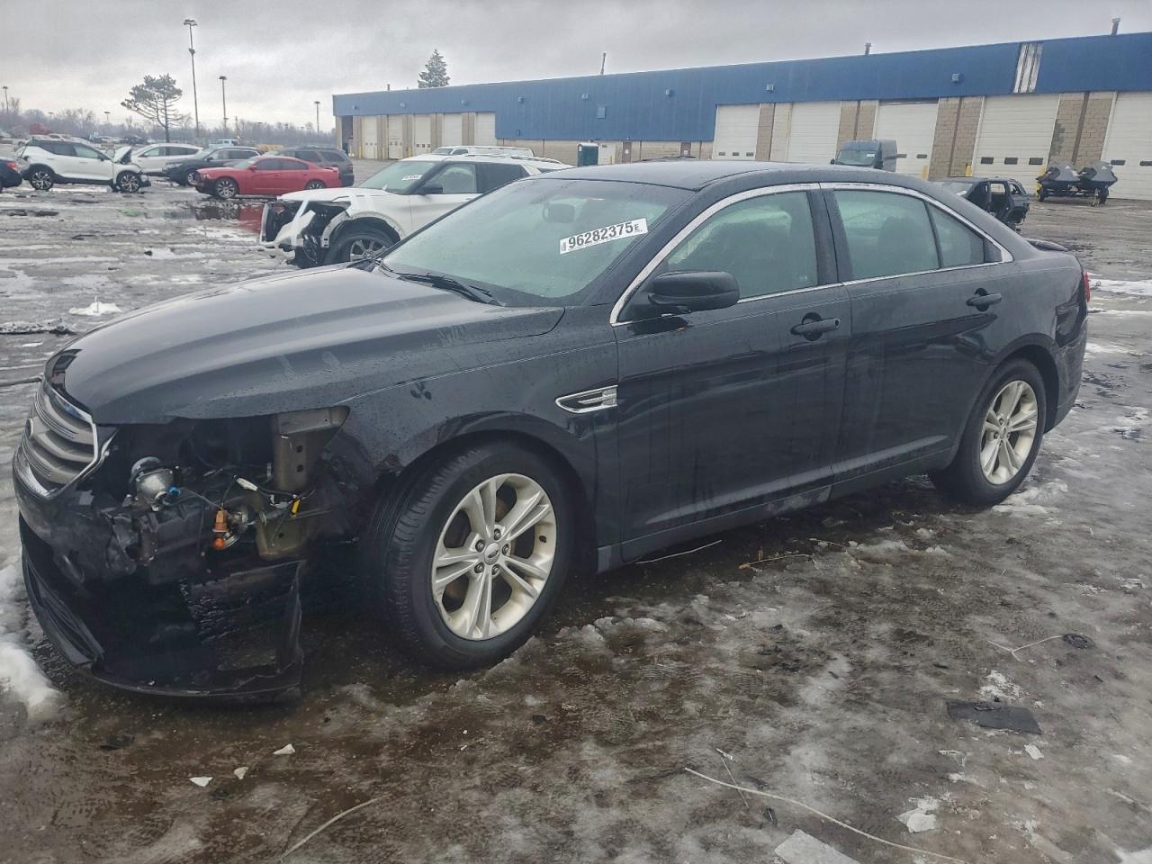 FORD TAURUS 2016