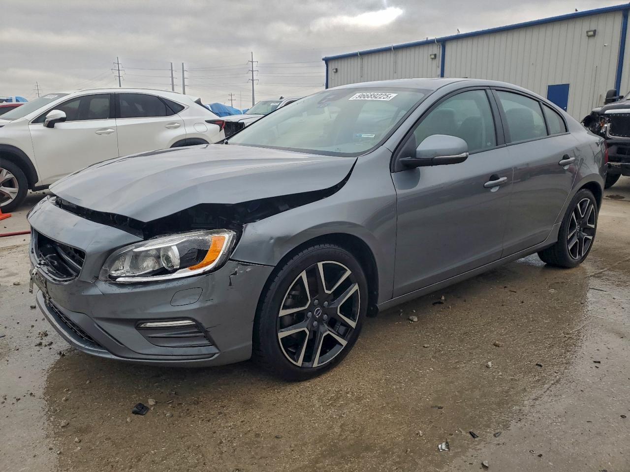 VOLVO S60 2017