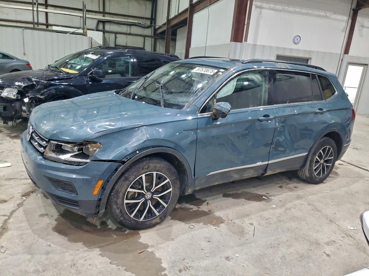 VOLKSWAGEN TIGUAN 2021