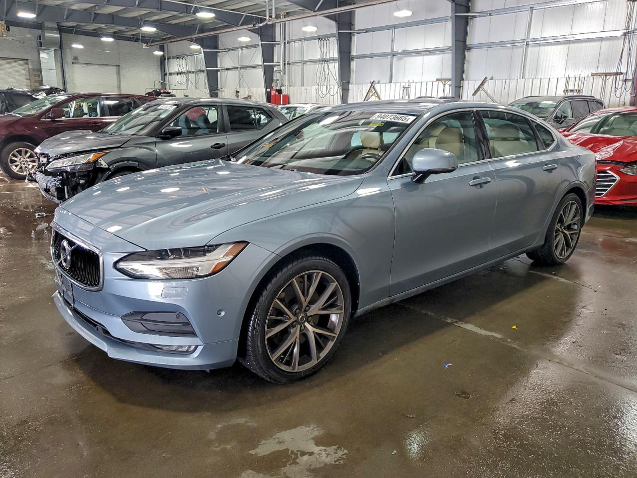 VOLVO S90 T6 MOM 2018