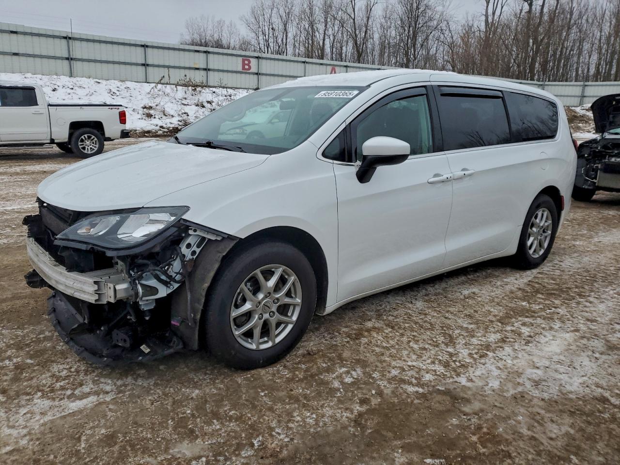 CHRYSLER VOYAGER 2022