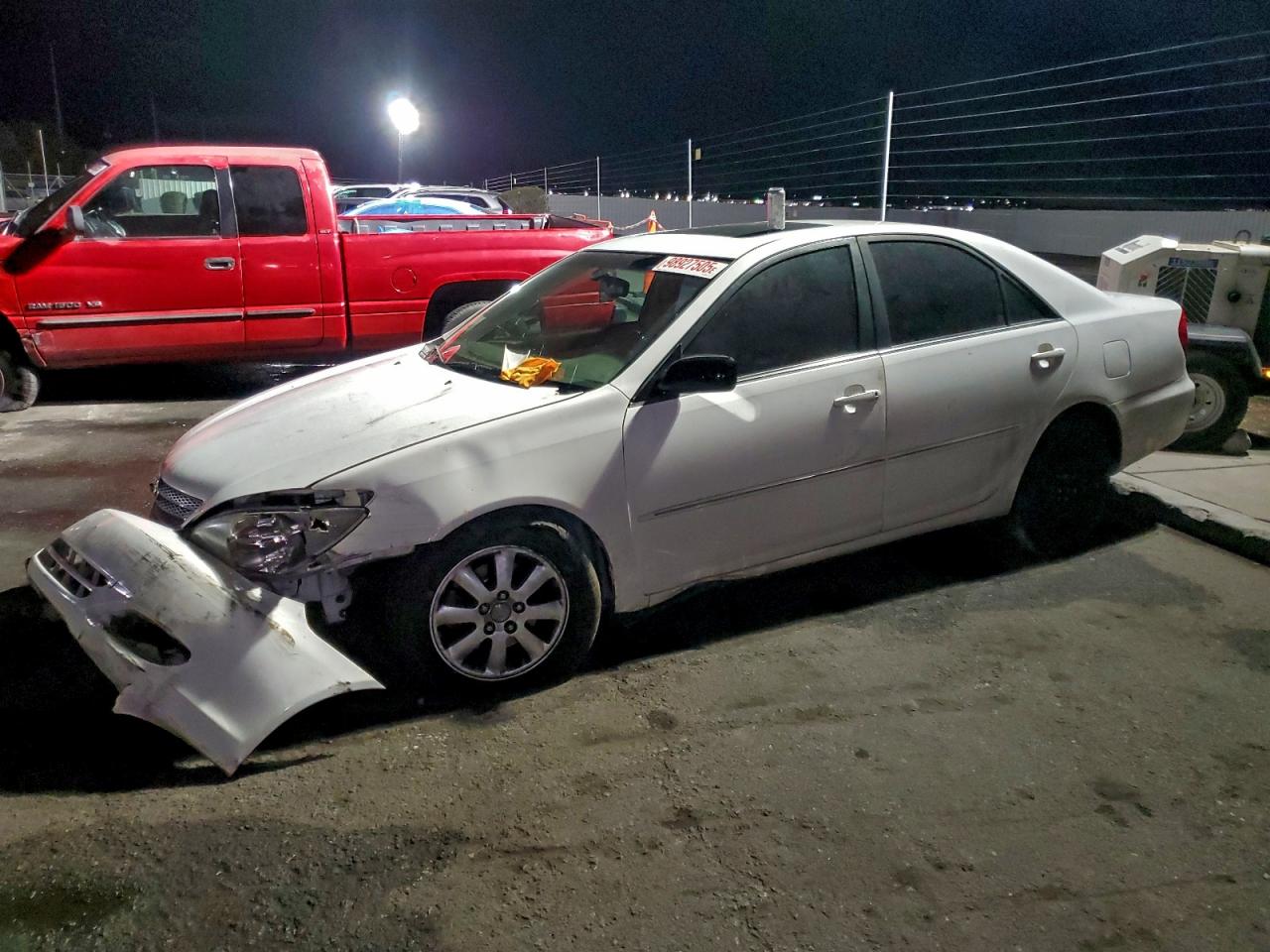 TOYOTA CAMRY LE 2002
