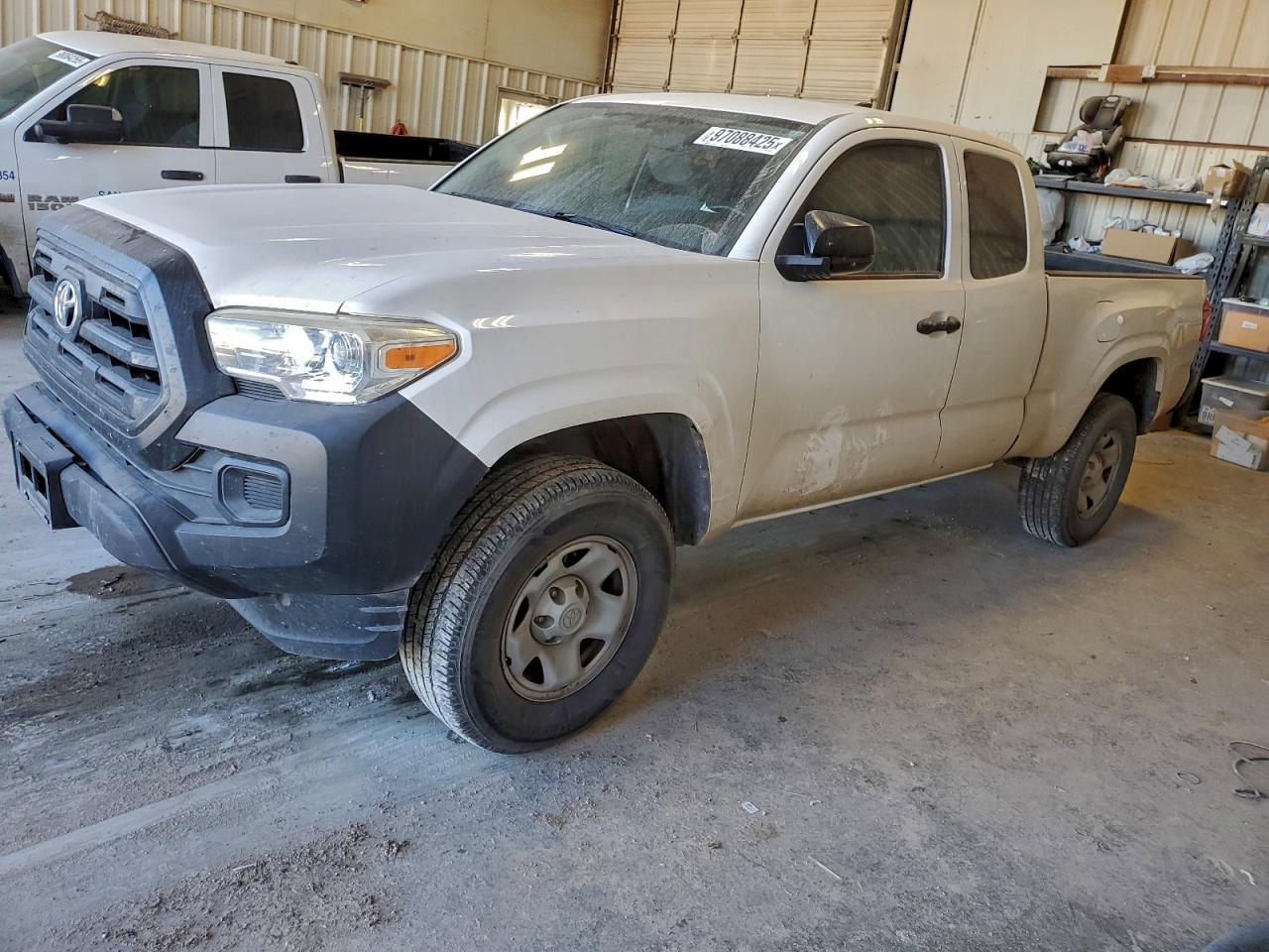 TOYOTA TACOMA ACC 2017