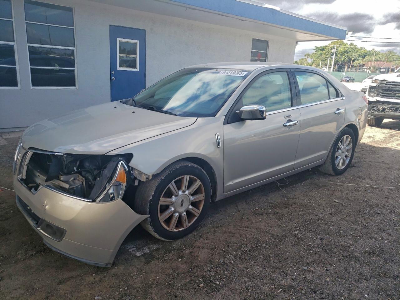 LINCOLN MKZ 2010
