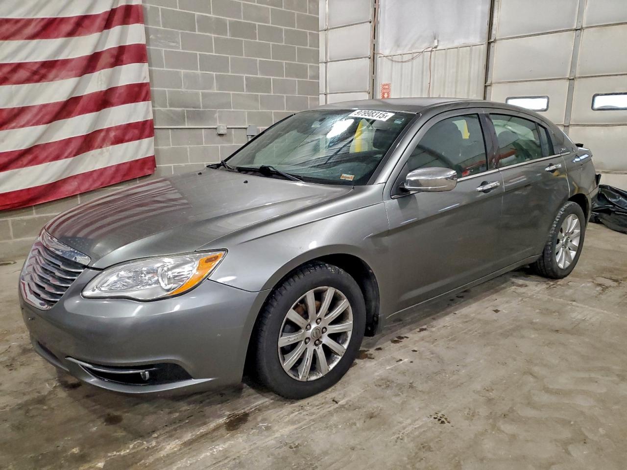 CHRYSLER 200 LIMITE 2013